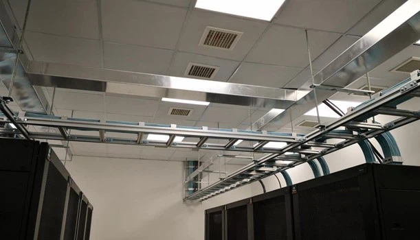 Data center metal trunking for electrical wiring Data center metal trunking for electrical wiring